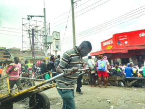 Nairobi, Kenya. Uformel økonomi. Kent Jensen 2016