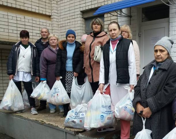 Uddeling af nødhjælp i Kherson 2022